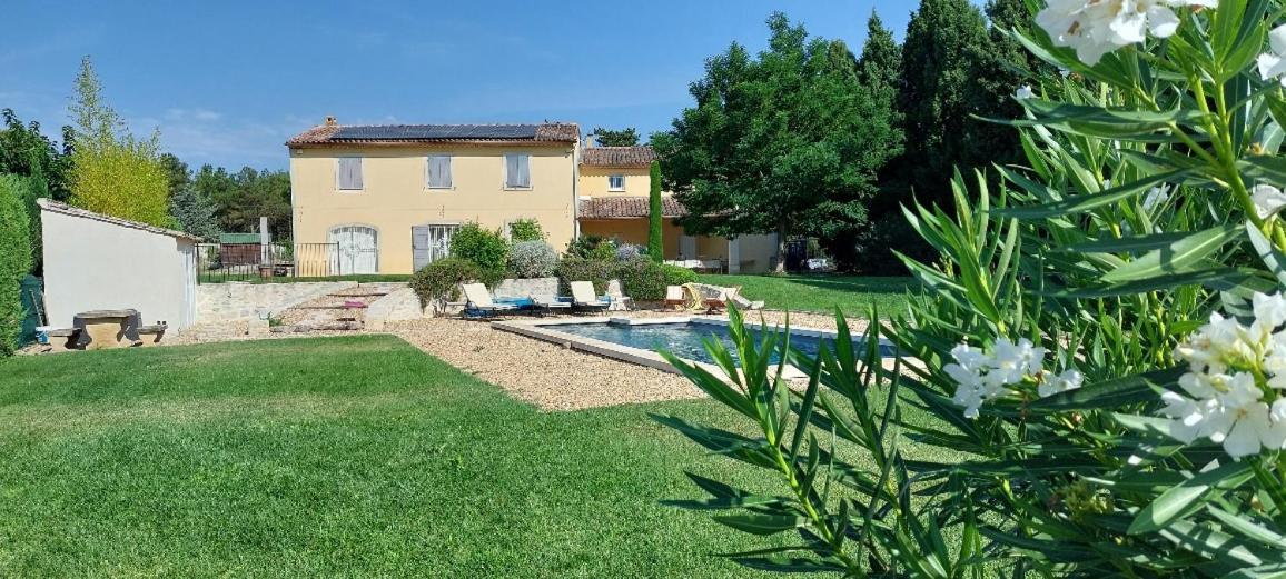 En Provence, Chez Stephanie Et Marcel Сен-Реми-де-Прованс Экстерьер фото