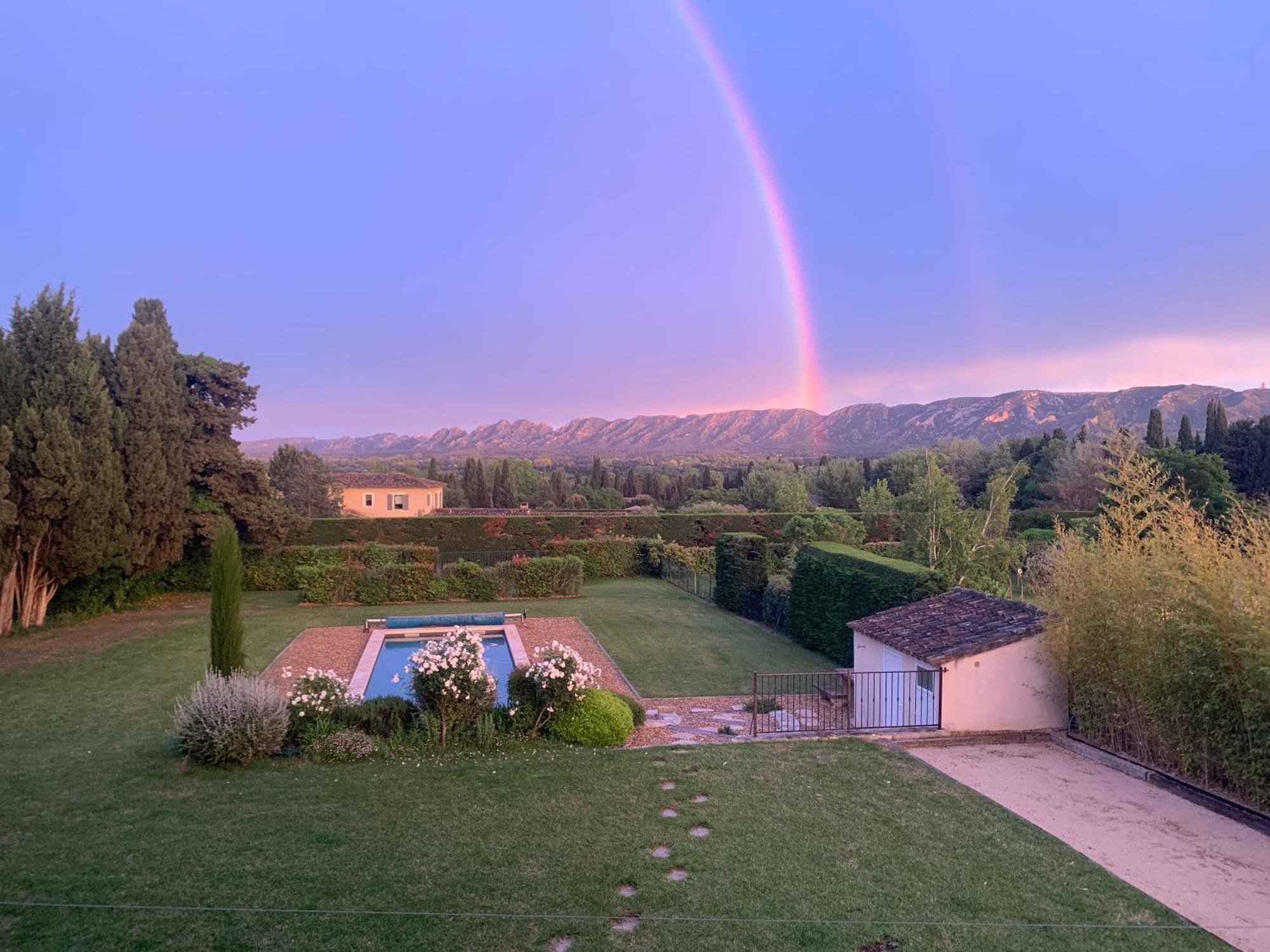 En Provence, Chez Stephanie Et Marcel Сен-Реми-де-Прованс Экстерьер фото