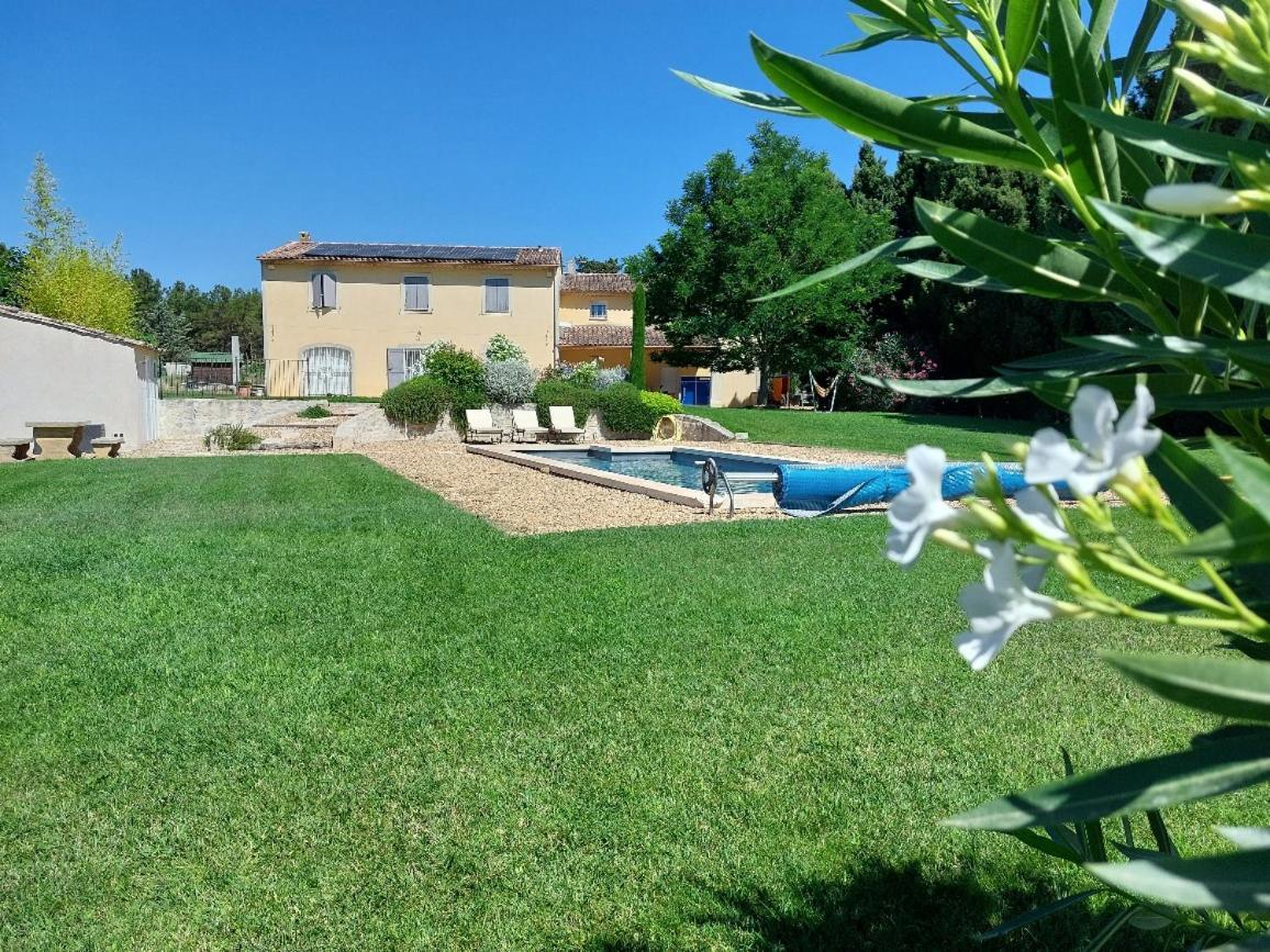 En Provence, Chez Stephanie Et Marcel Сен-Реми-де-Прованс Экстерьер фото